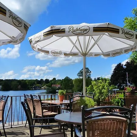 Restaurant Und Zum Weissen Ross Отель Мельн