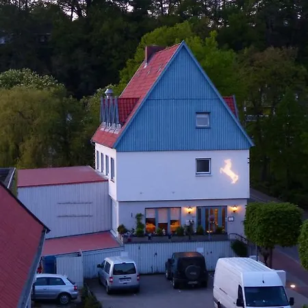 Restaurant Und Zum Weissen Ross Hotel 2*