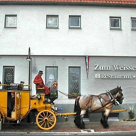Restaurant Und Zum Weissen Ross Mölln