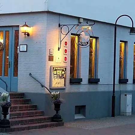 Restaurant Und Zum Weissen Ross Szálloda