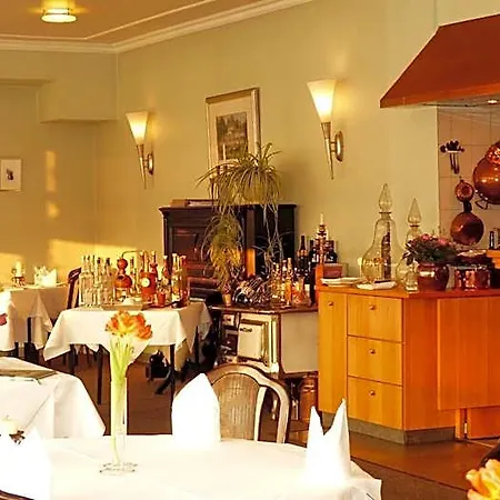 Restaurant Und Zum Weissen Ross Mölln