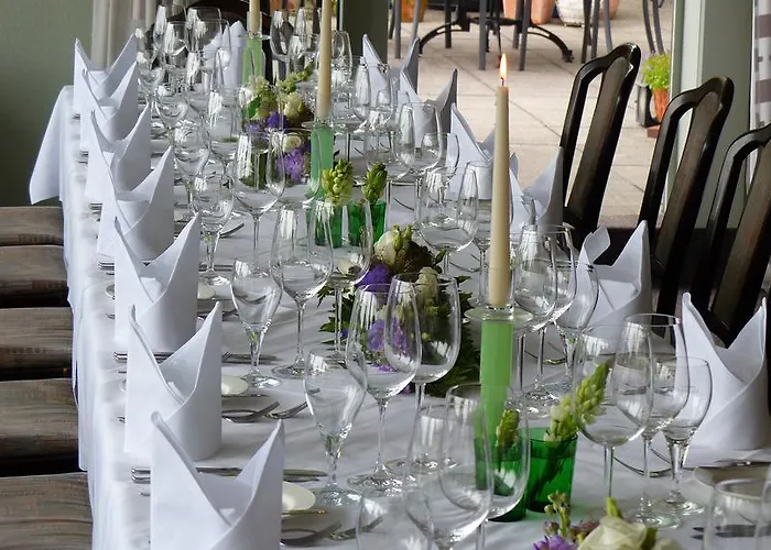 Hotel Restaurant Und Zum Weissen Ross Mölln